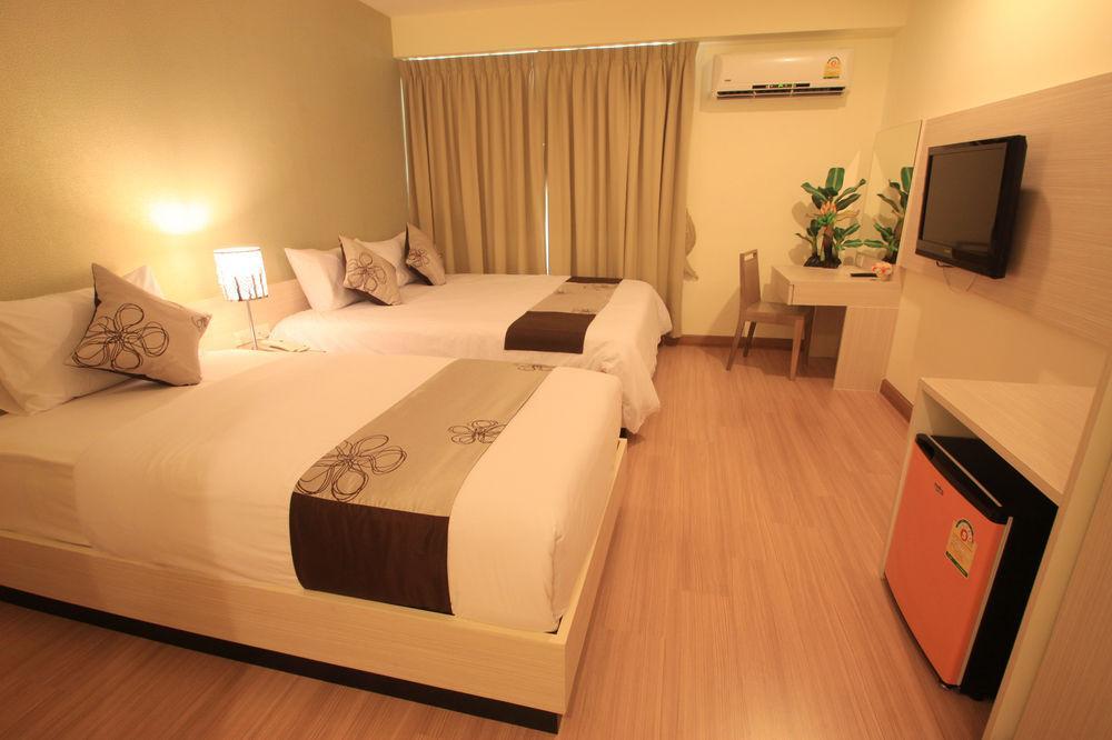 曼谷 Sakul House旅舍 外观 照片