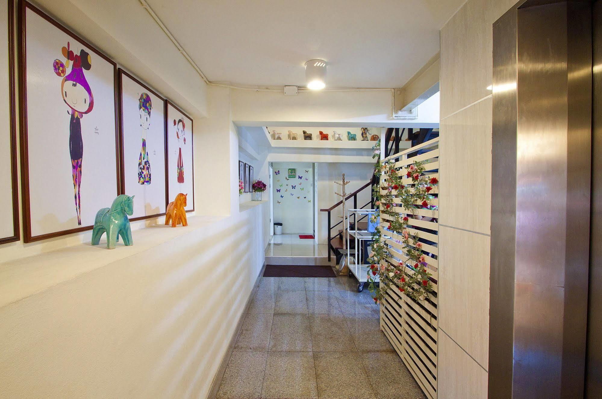 曼谷 Sakul House旅舍 外观 照片
